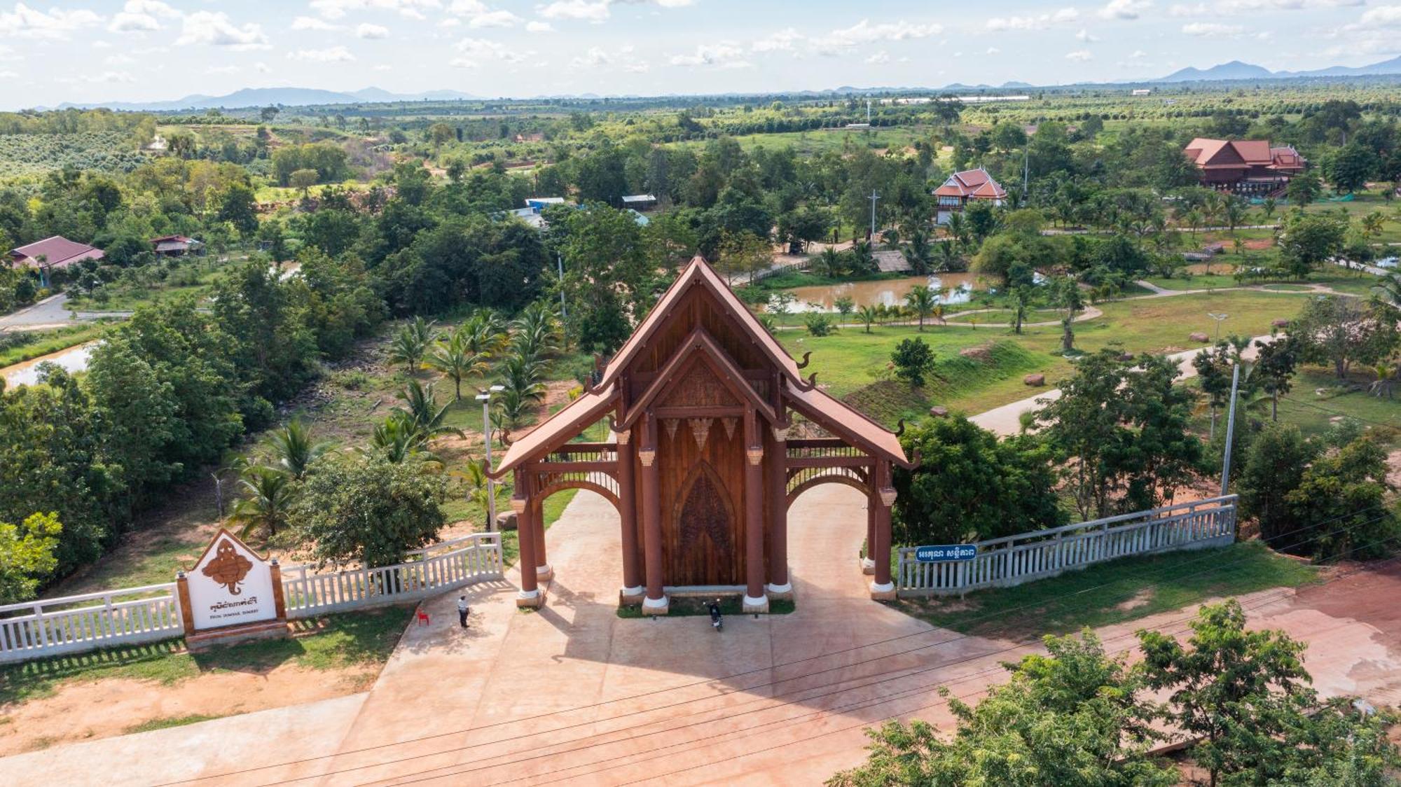 Phum Domnak Domrey Resort Chambok Zewnętrze zdjęcie